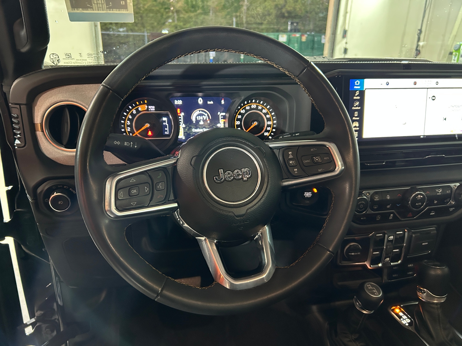Thumbnail: 2024 Jeep Wrangler - 5