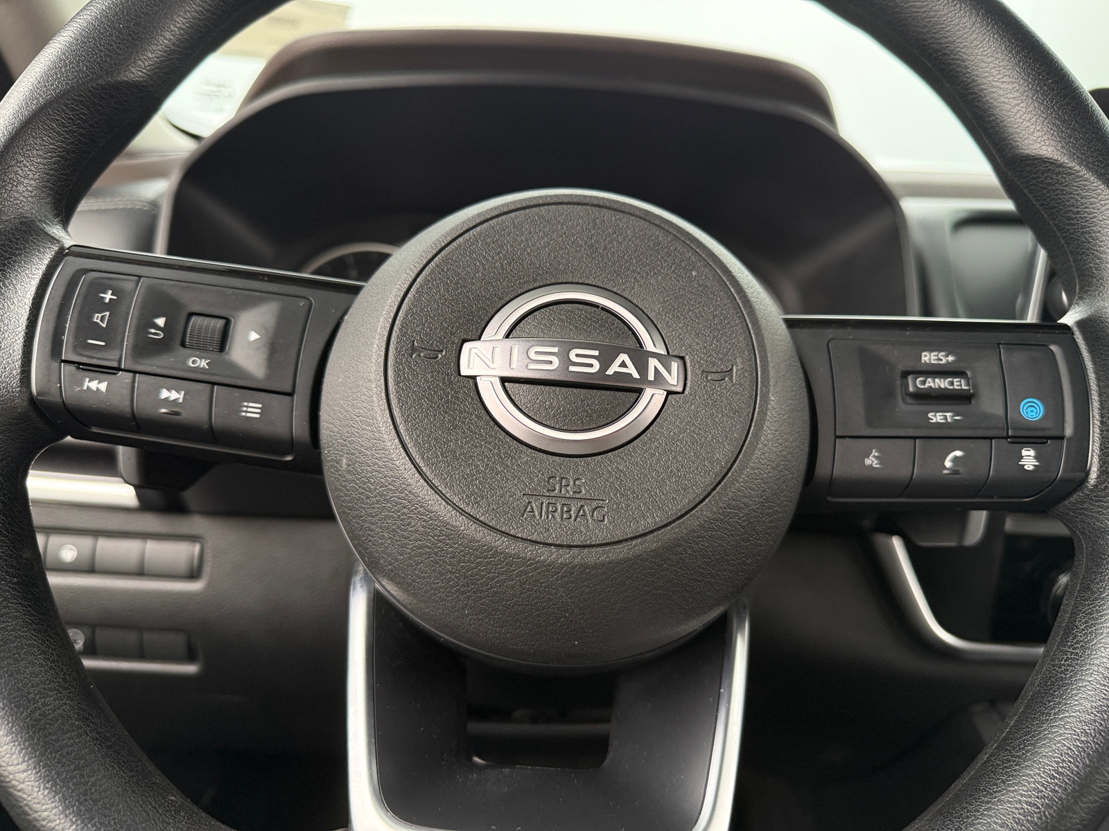 Thumbnail: 2023 Nissan Rogue - 5