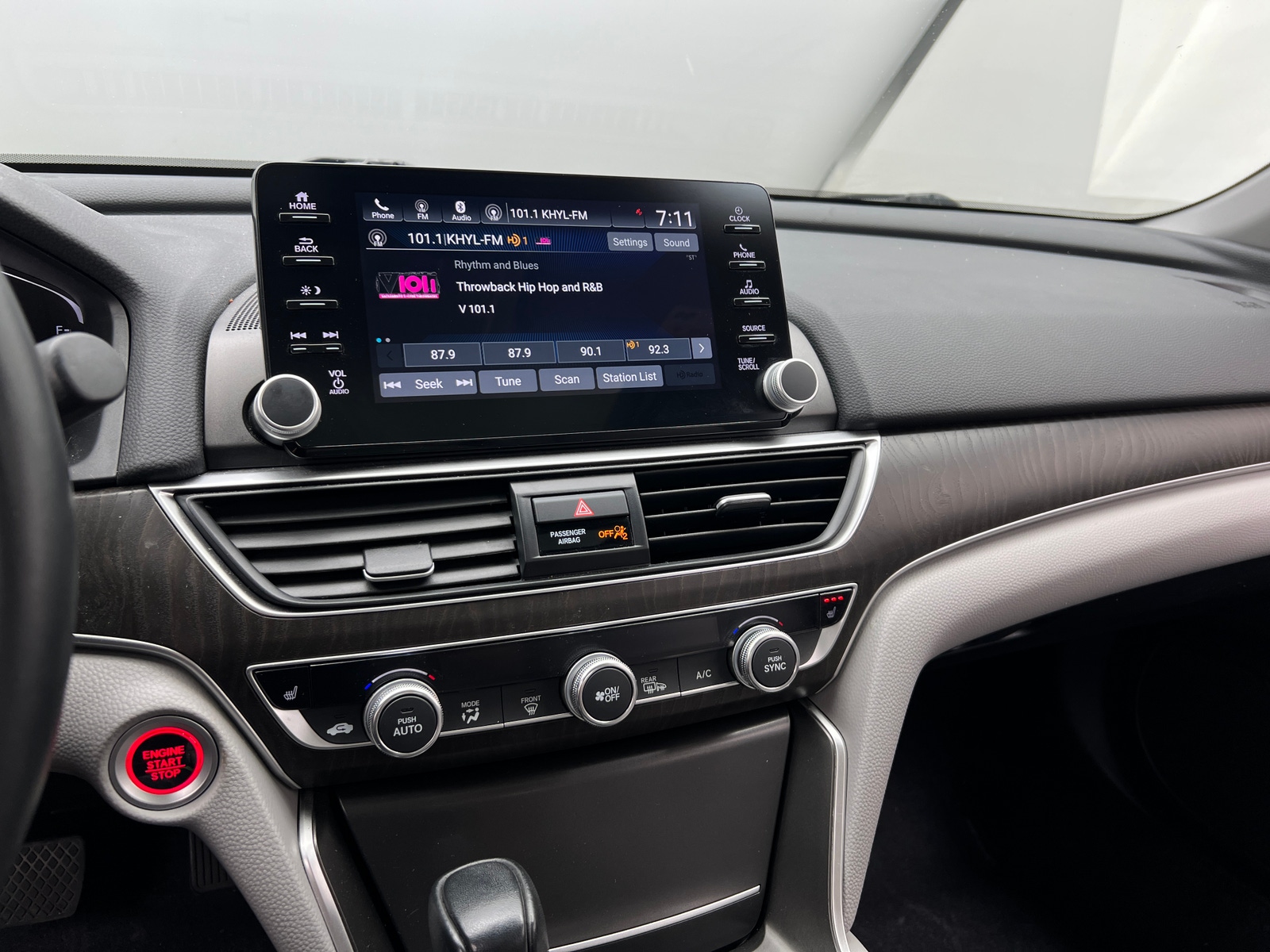 Thumbnail: 2019 Honda Accord - 3
