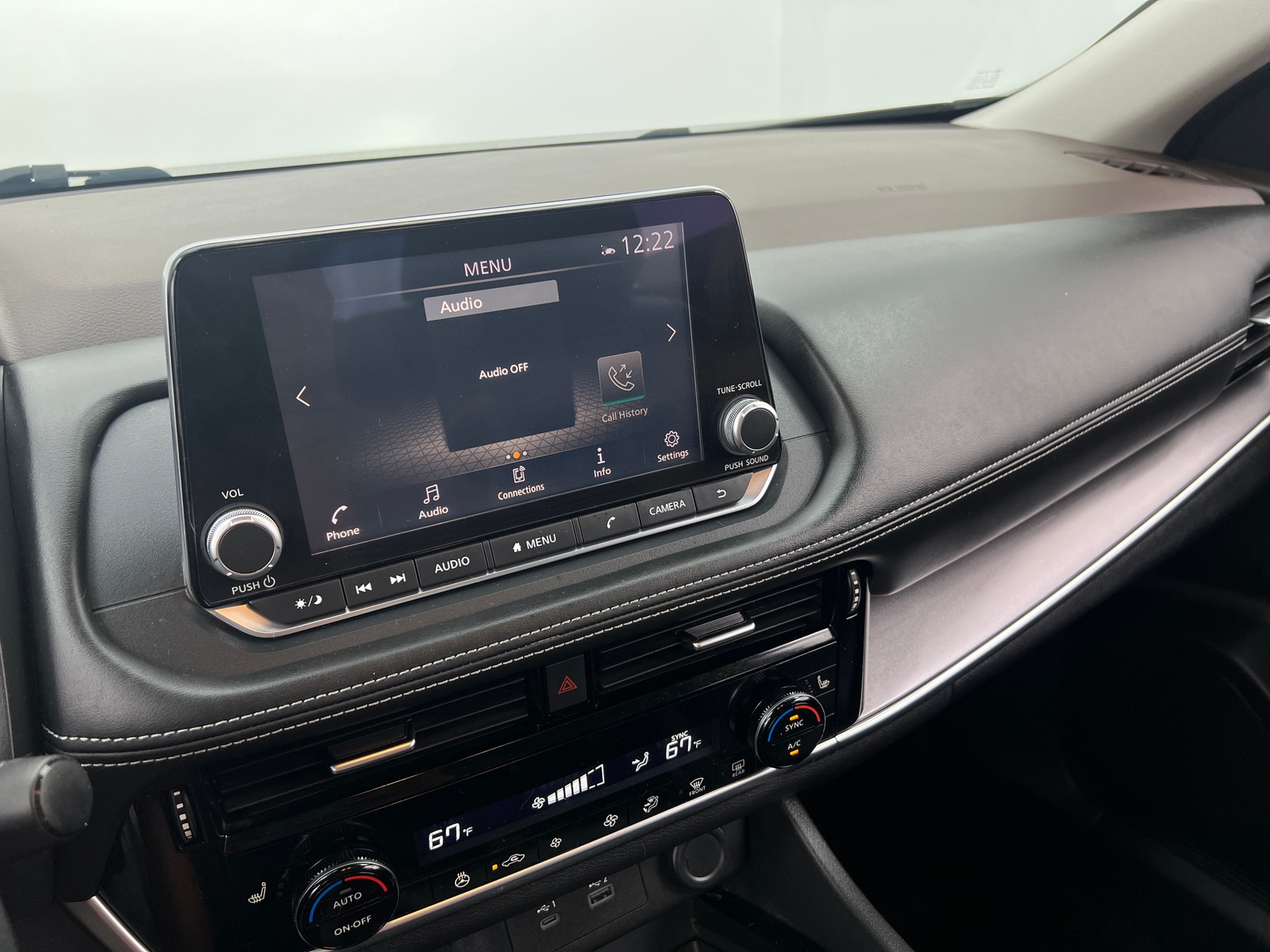 Thumbnail: 2021 Nissan Rogue - 3