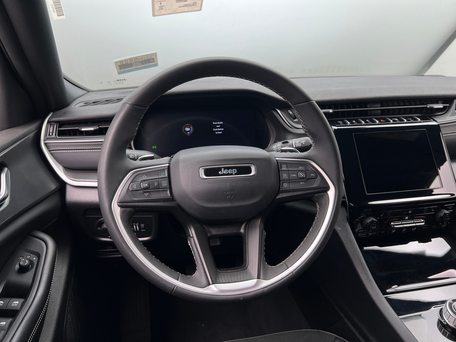 Thumbnail: 2024 Jeep Grand Cherokee - 4