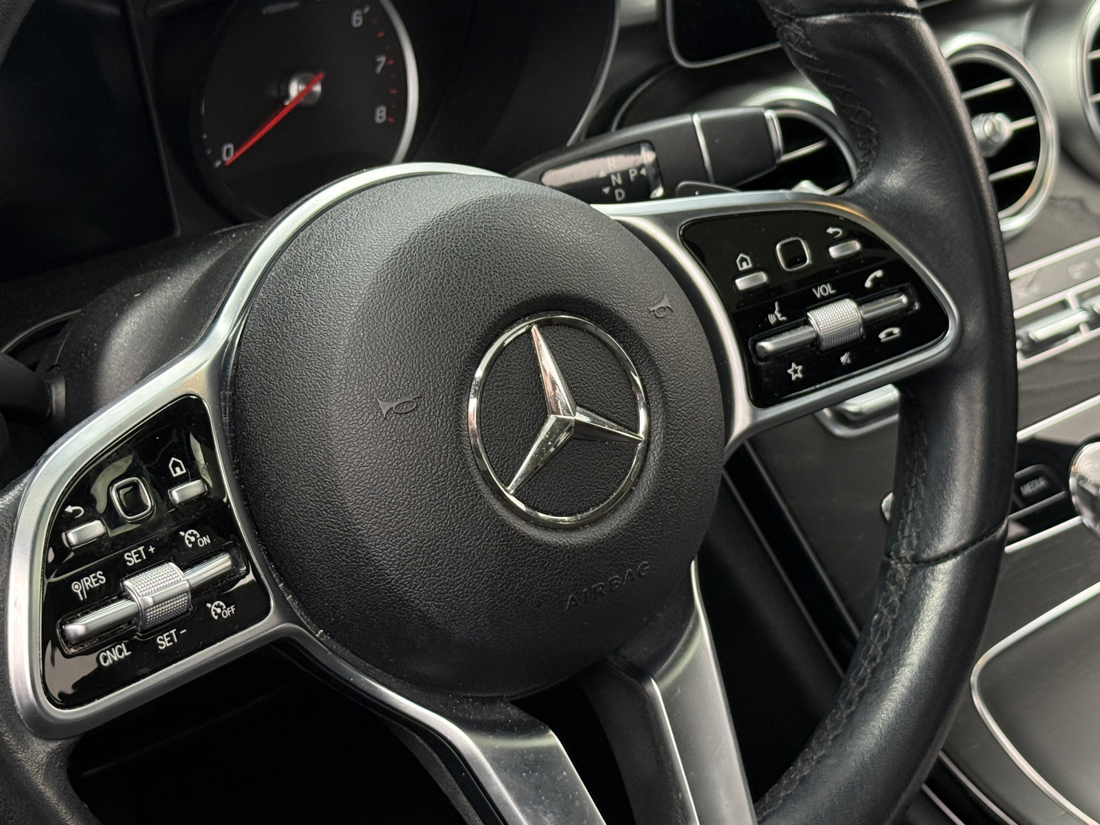 Thumbnail: 2020 Mercedes-Benz C-Class - 4