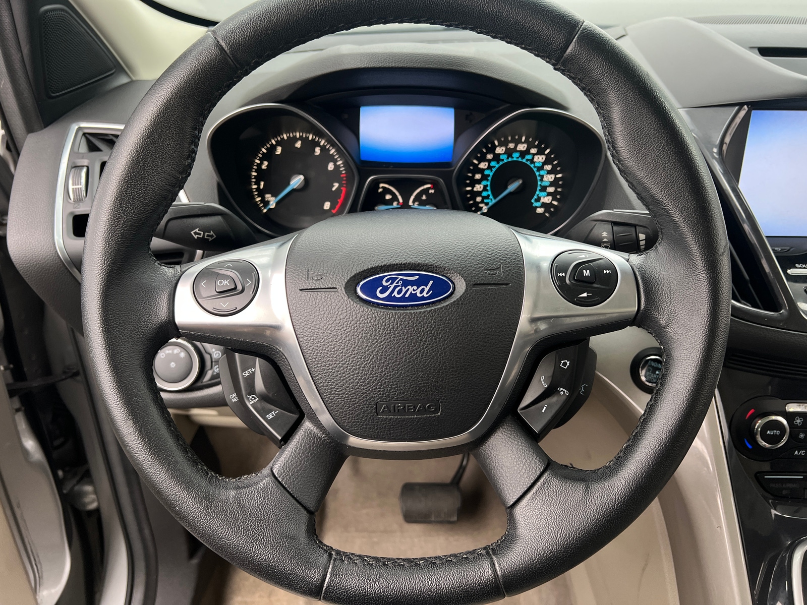 Thumbnail: 2013 Ford Escape - 4