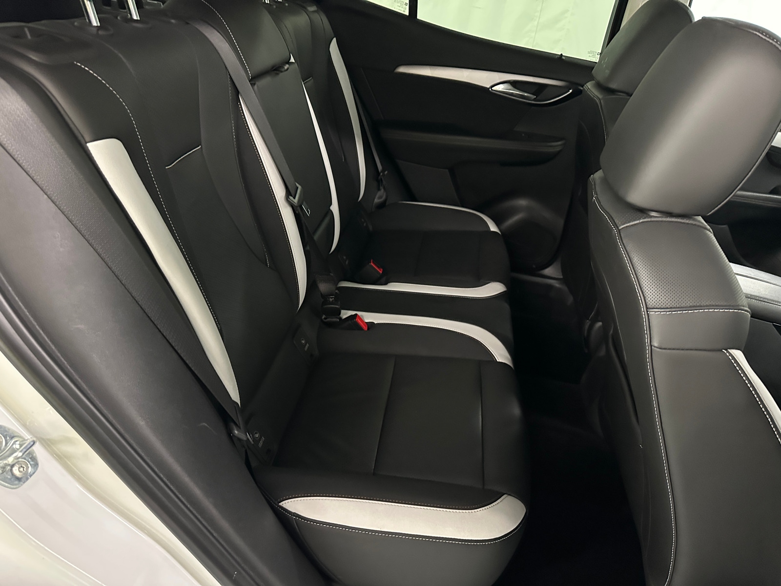 Thumbnail: 2024 Buick Envision - 5