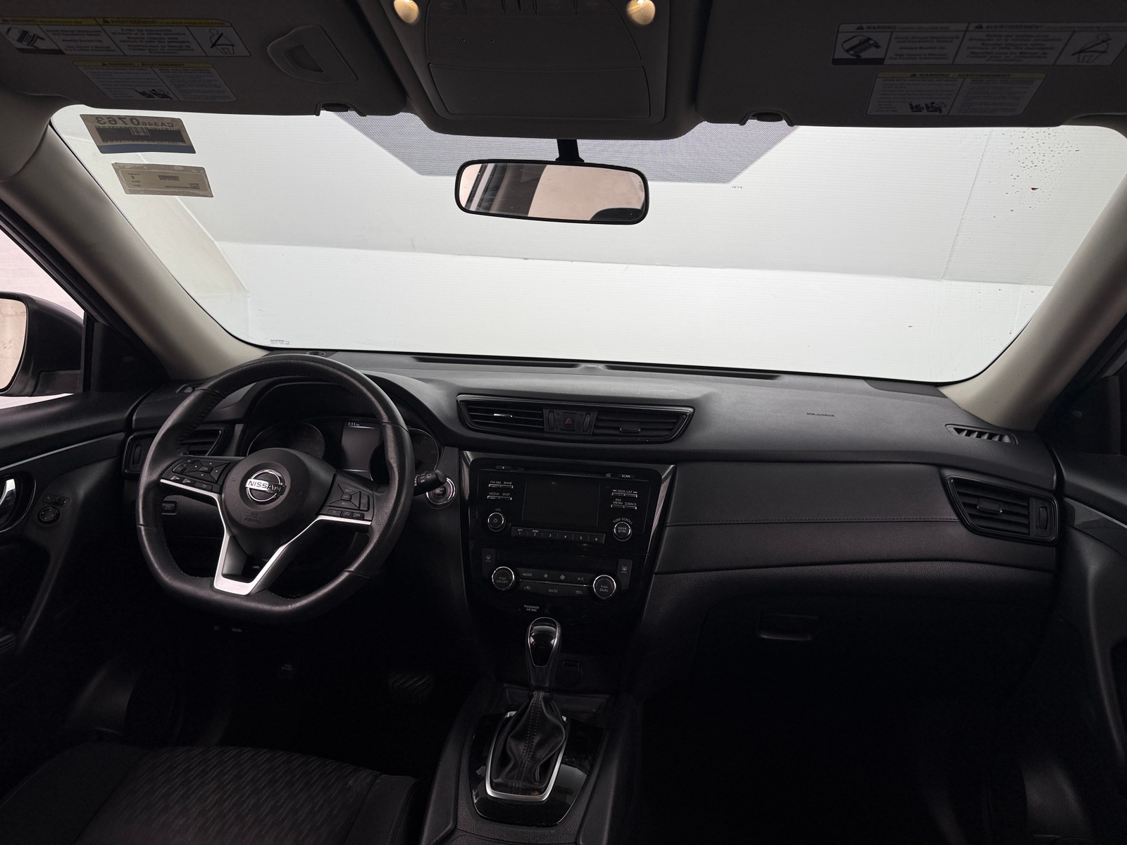 Thumbnail: 2017 Nissan Rogue - 3