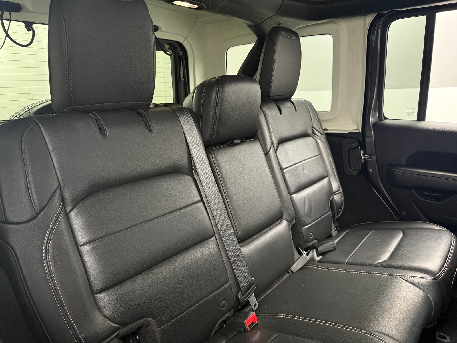 Thumbnail: 2018 Jeep Wrangler - 5