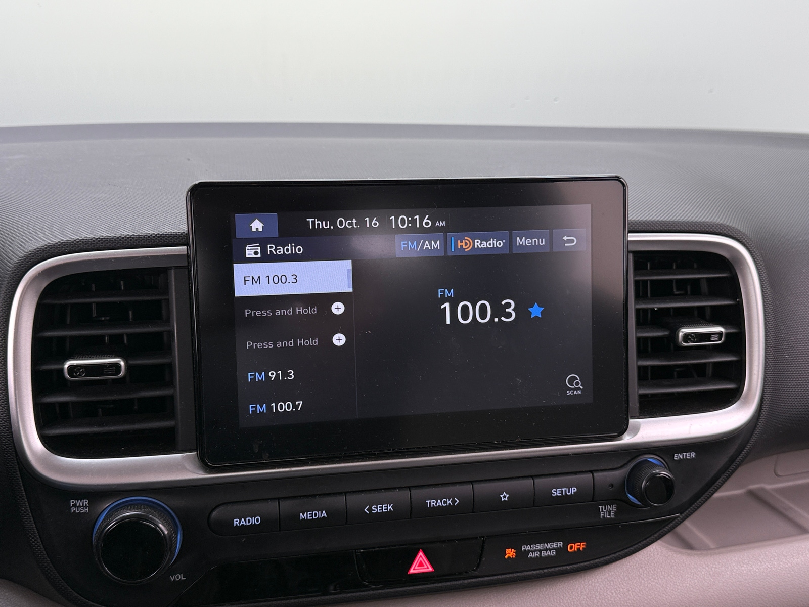 Thumbnail: 2020 Hyundai Venue - 4