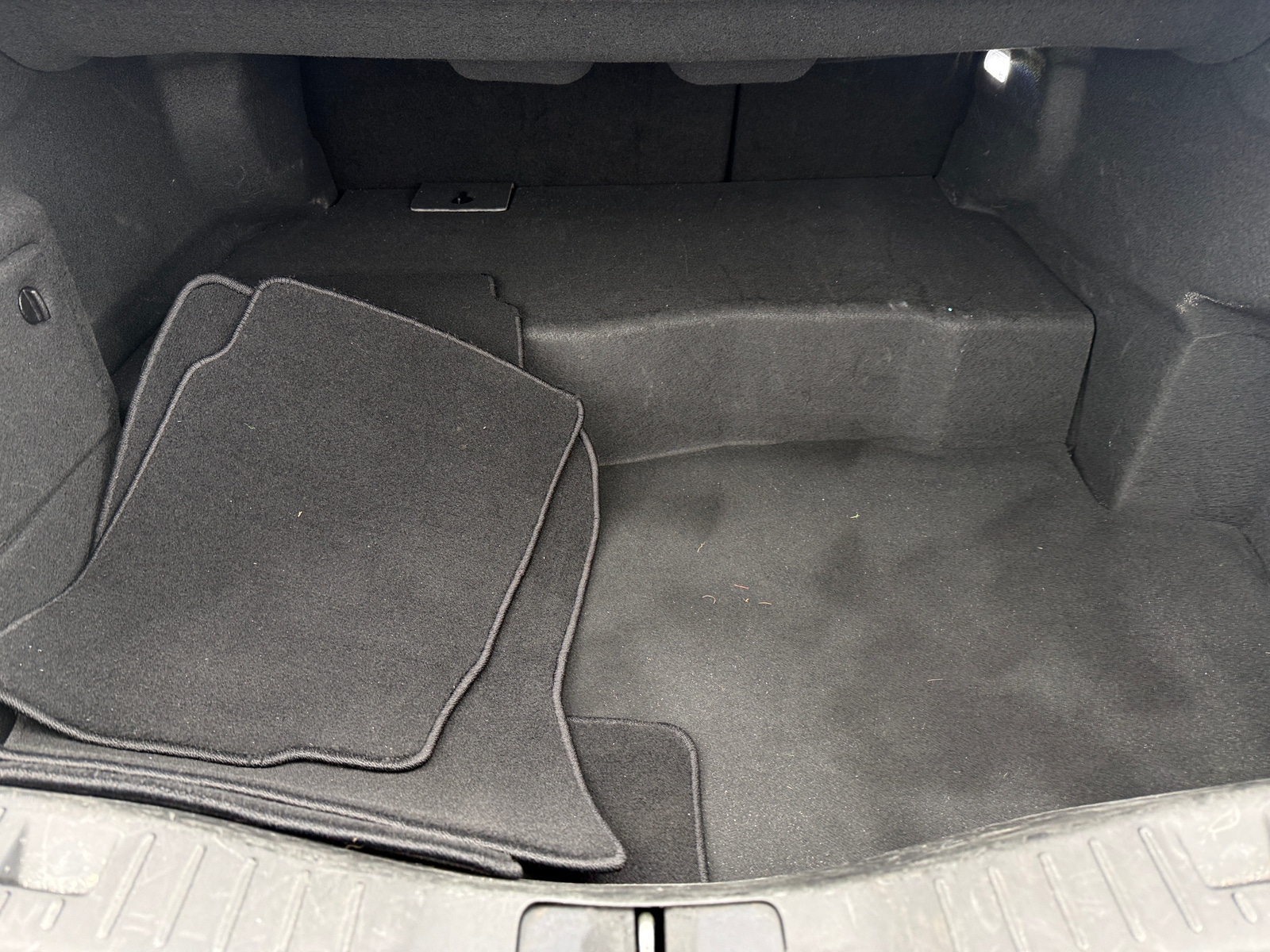 Thumbnail: 2020 Lincoln MKZ - 6