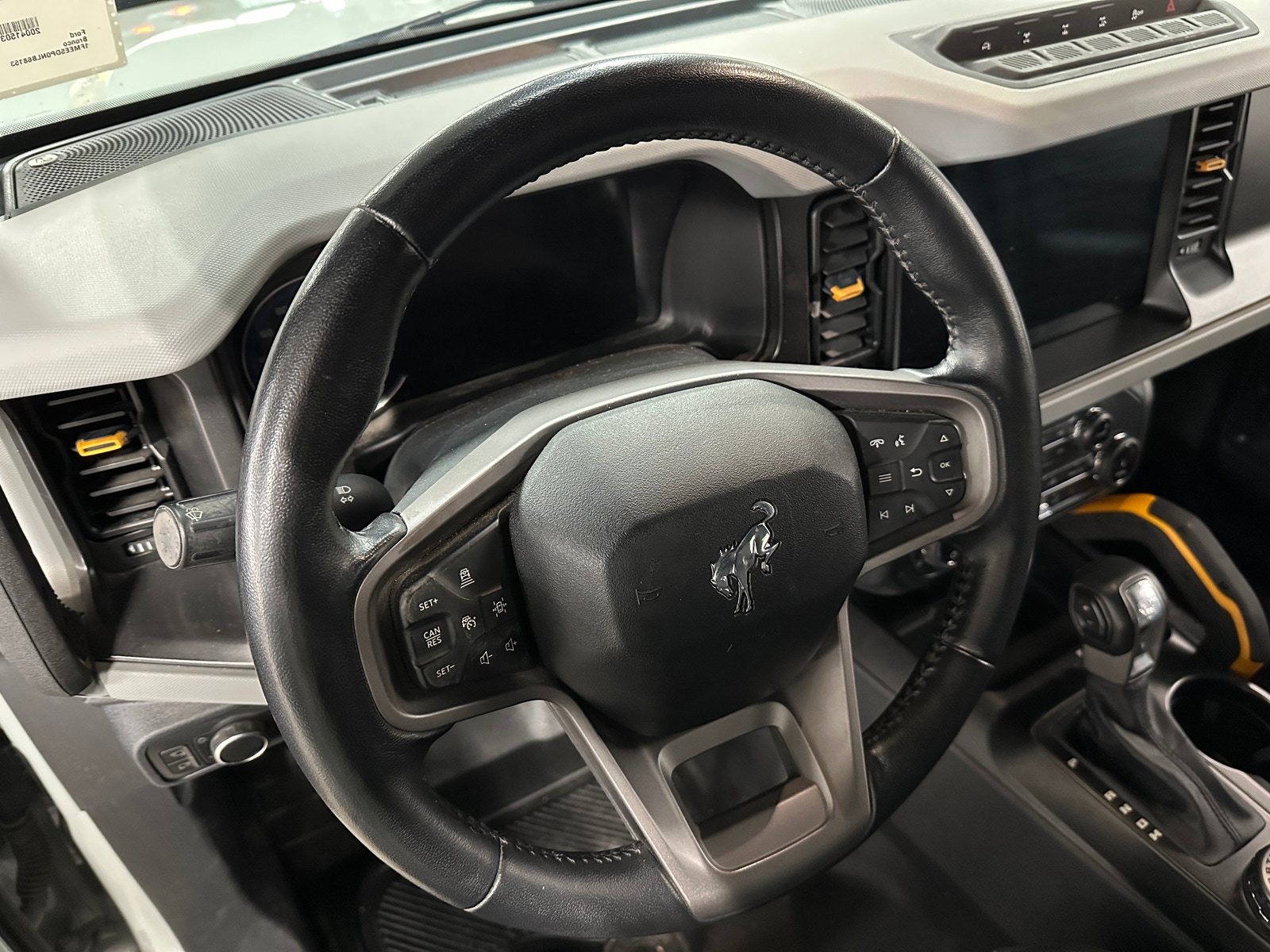 Thumbnail: 2022 Ford Bronco - 5