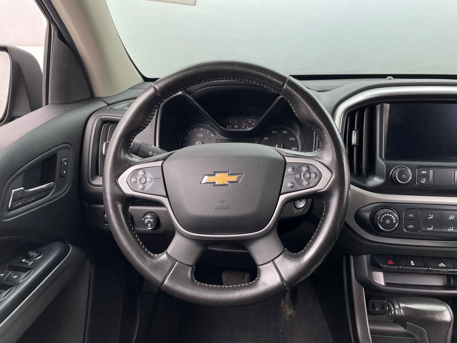 Thumbnail: 2020 Chevrolet Colorado - 5