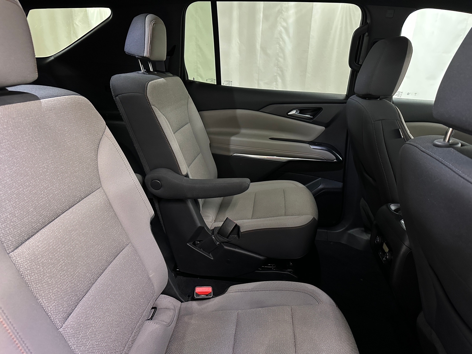 Thumbnail: 2025 Chevrolet Traverse - 6