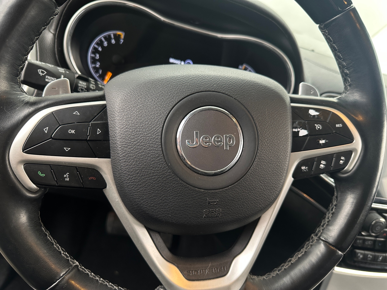 Thumbnail: 2020 Jeep Grand Cherokee - 4