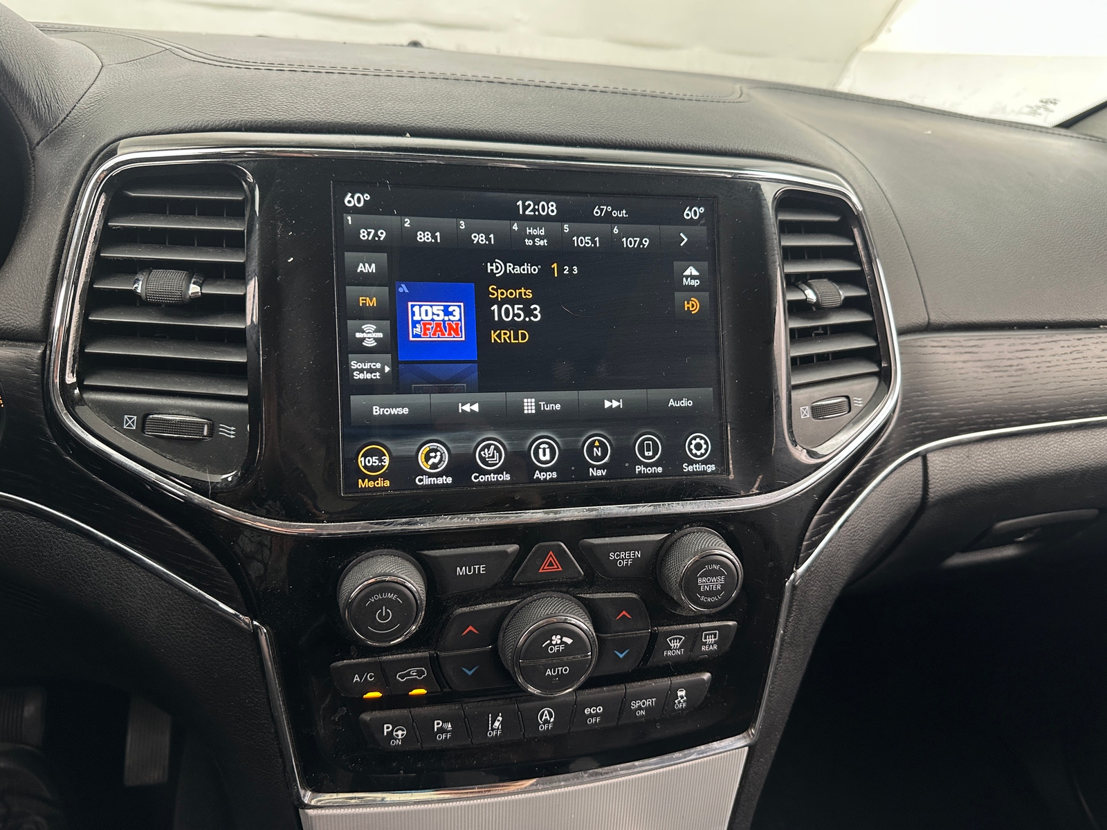 Thumbnail: 2020 Jeep Grand Cherokee - 3