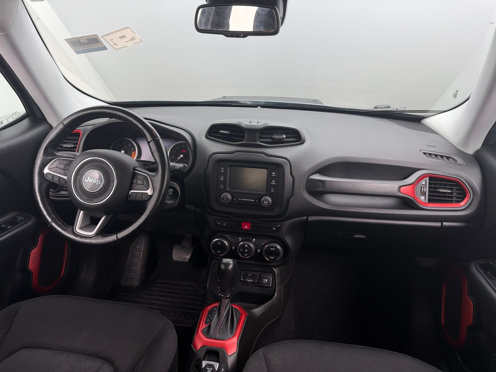 Thumbnail: 2017 Jeep Renegade - 3