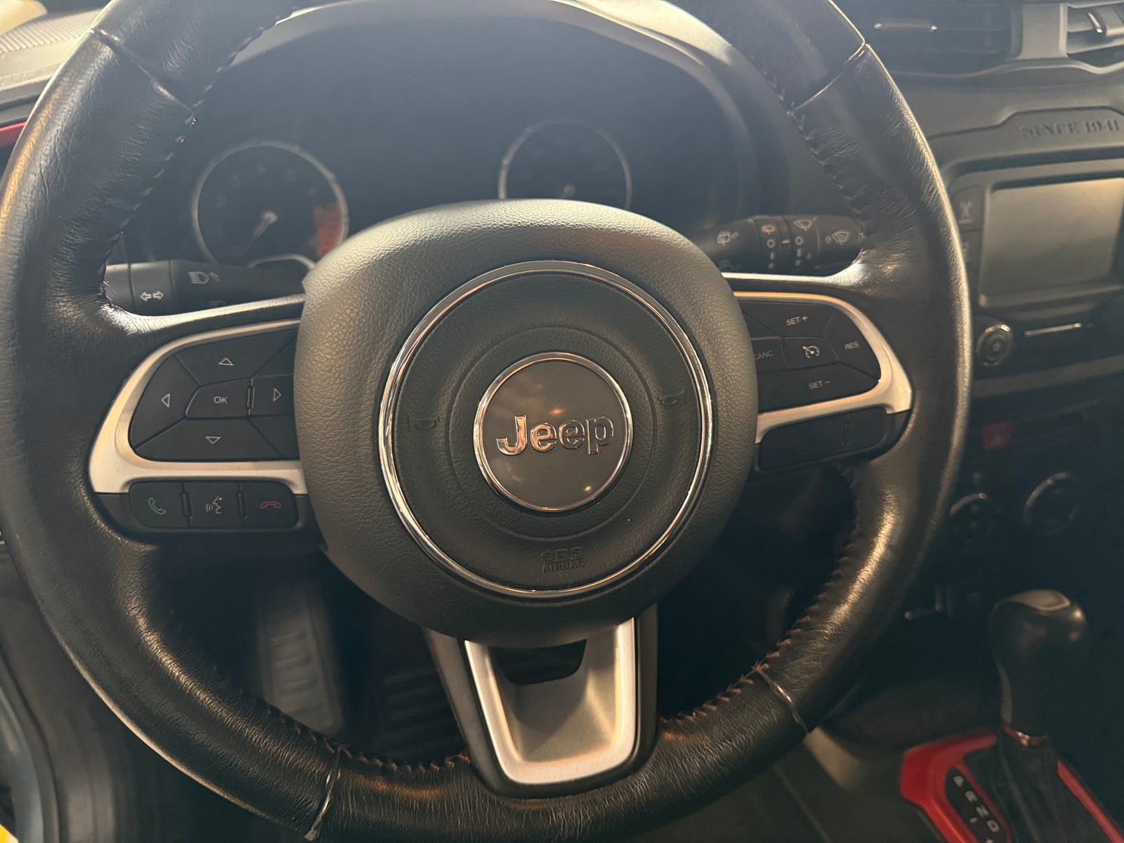 Thumbnail: 2017 Jeep Renegade - 5