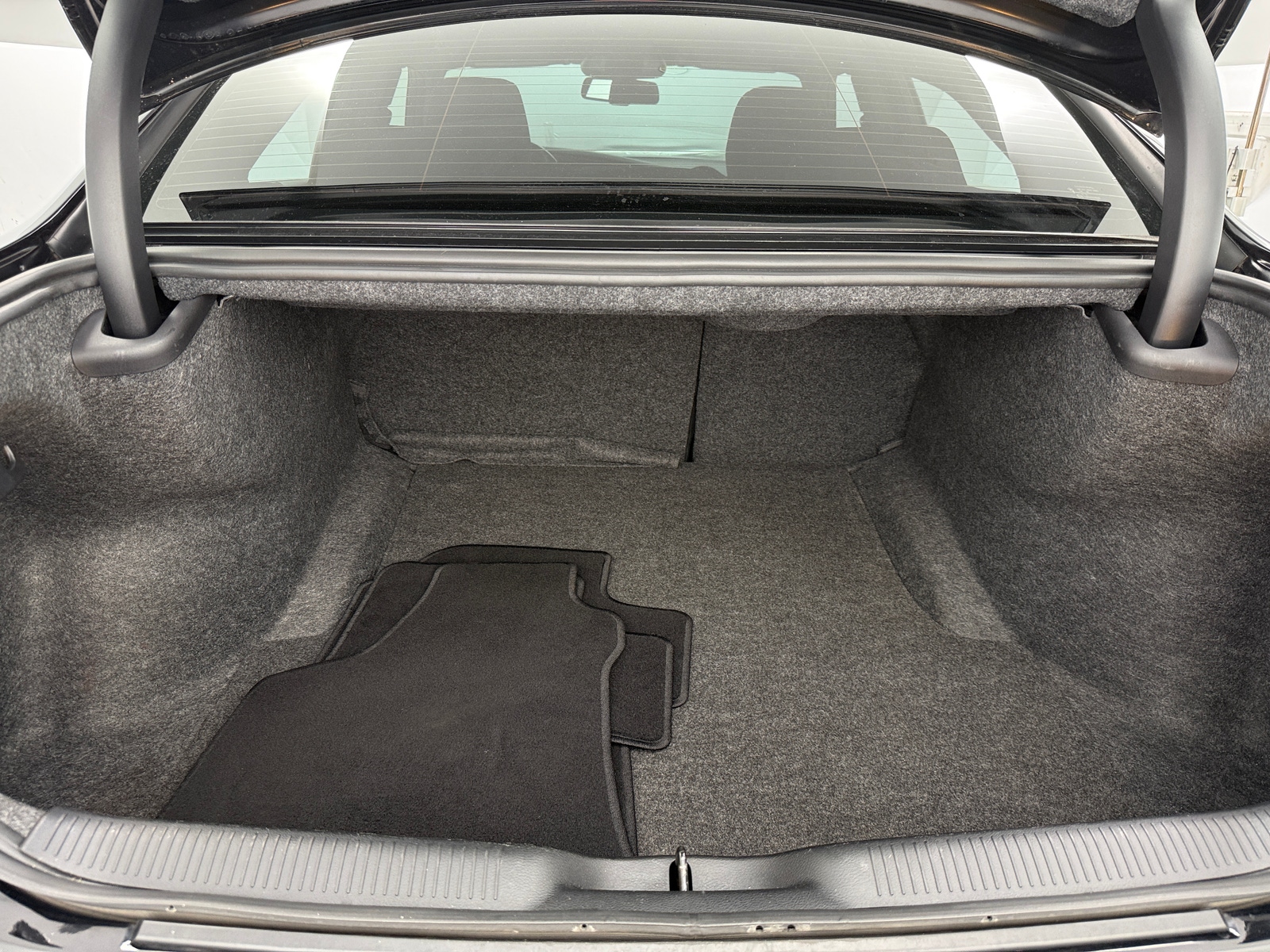 Thumbnail: 2022 Dodge Charger - 7