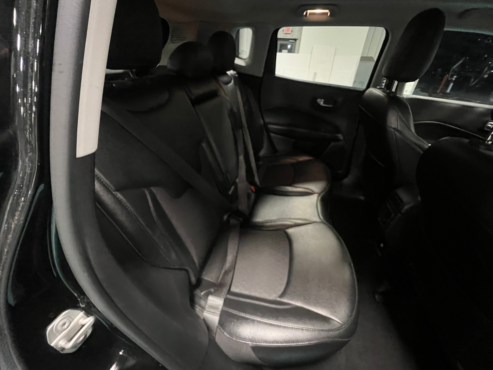 Thumbnail: 2020 Jeep Compass - 6