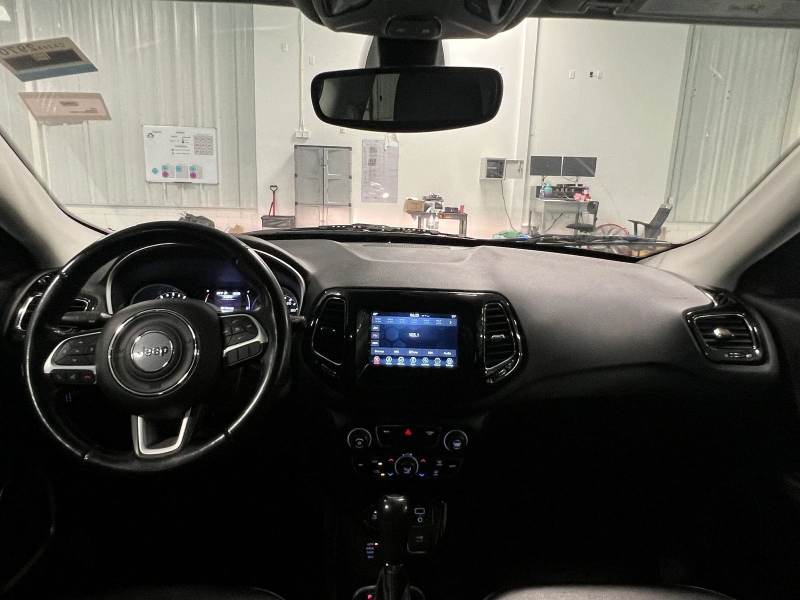 Thumbnail: 2020 Jeep Compass - 3