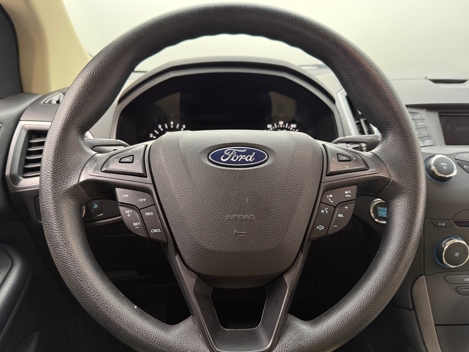 Thumbnail: 2018 Ford Edge - 5