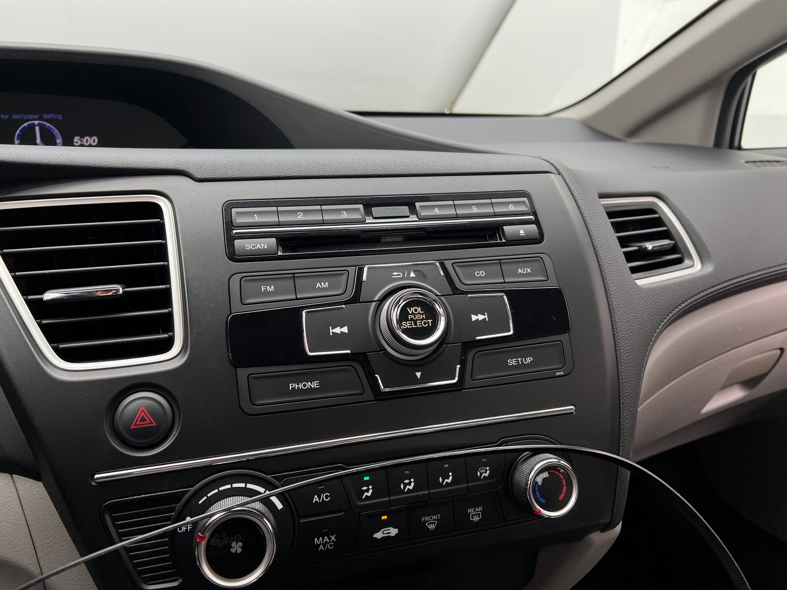 Thumbnail: 2015 Honda Civic - 4