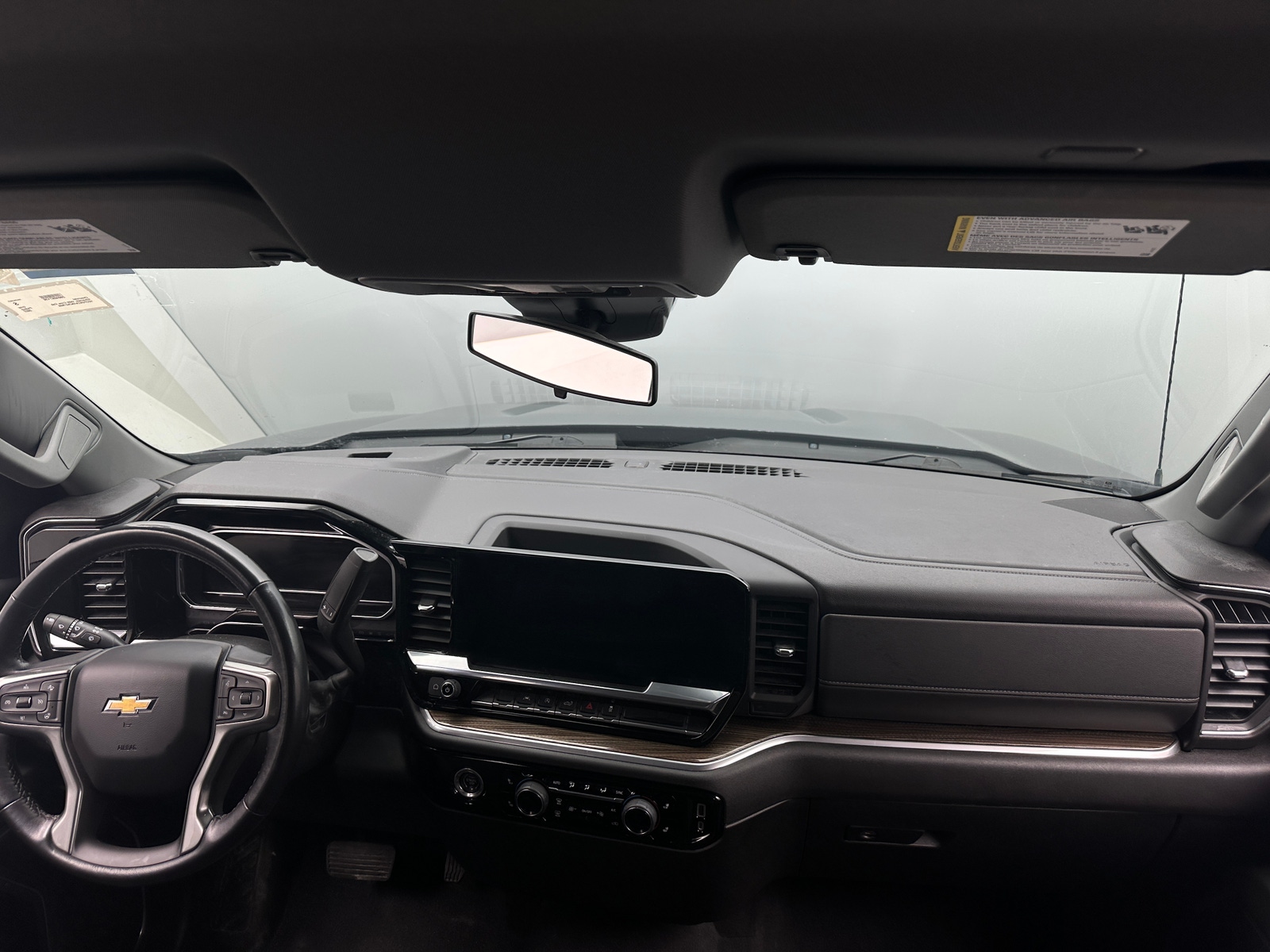 Thumbnail: 2022 Chevrolet Silverado 1500 - 3