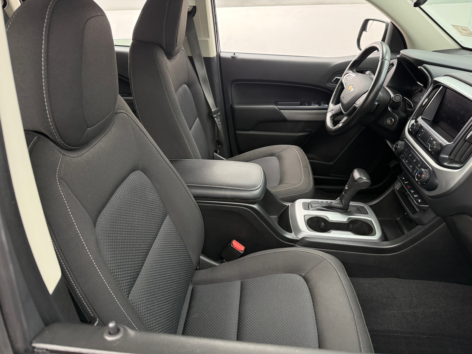 Thumbnail: 2021 Chevrolet Colorado - 2