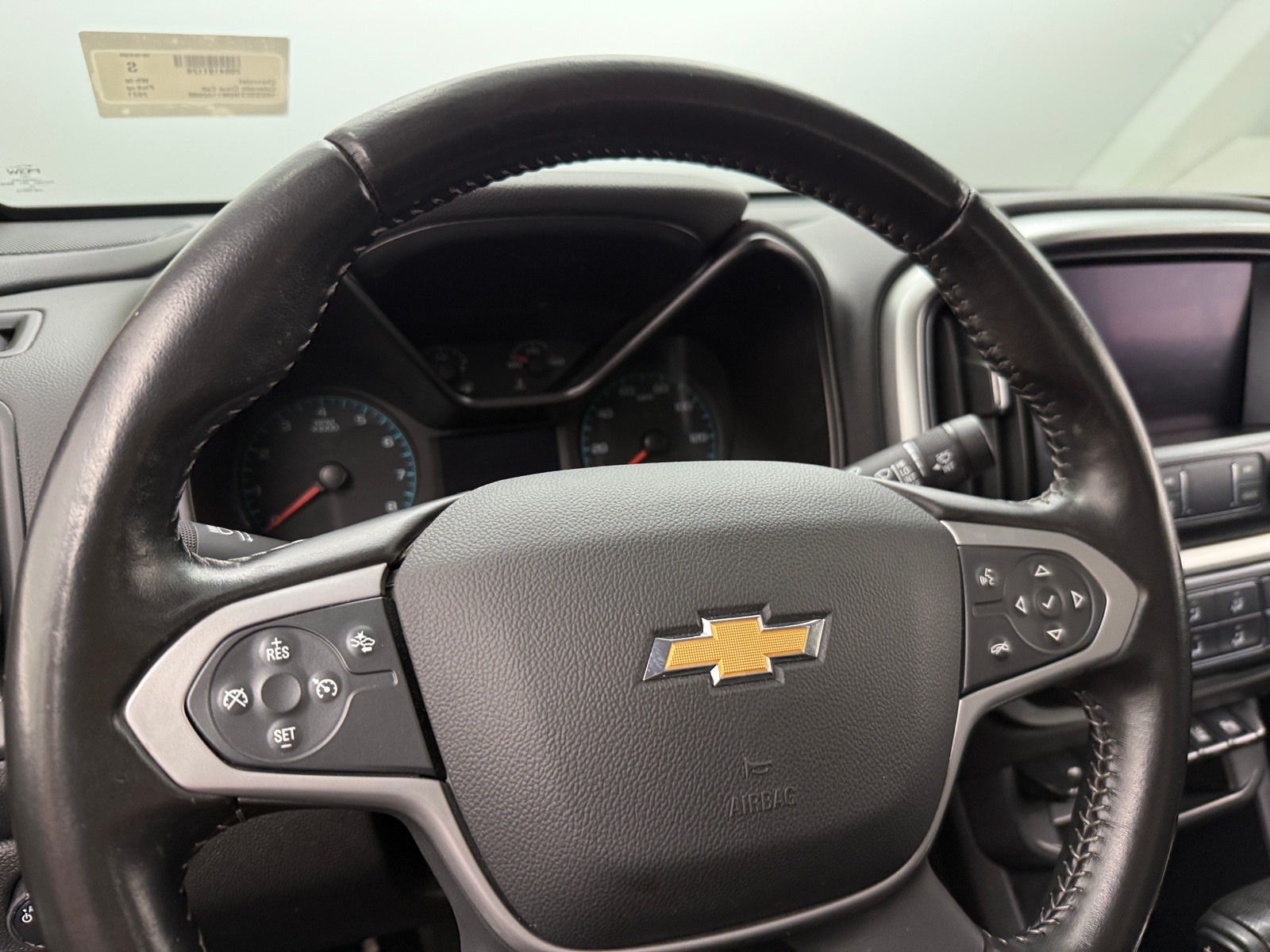 Thumbnail: 2021 Chevrolet Colorado - 5