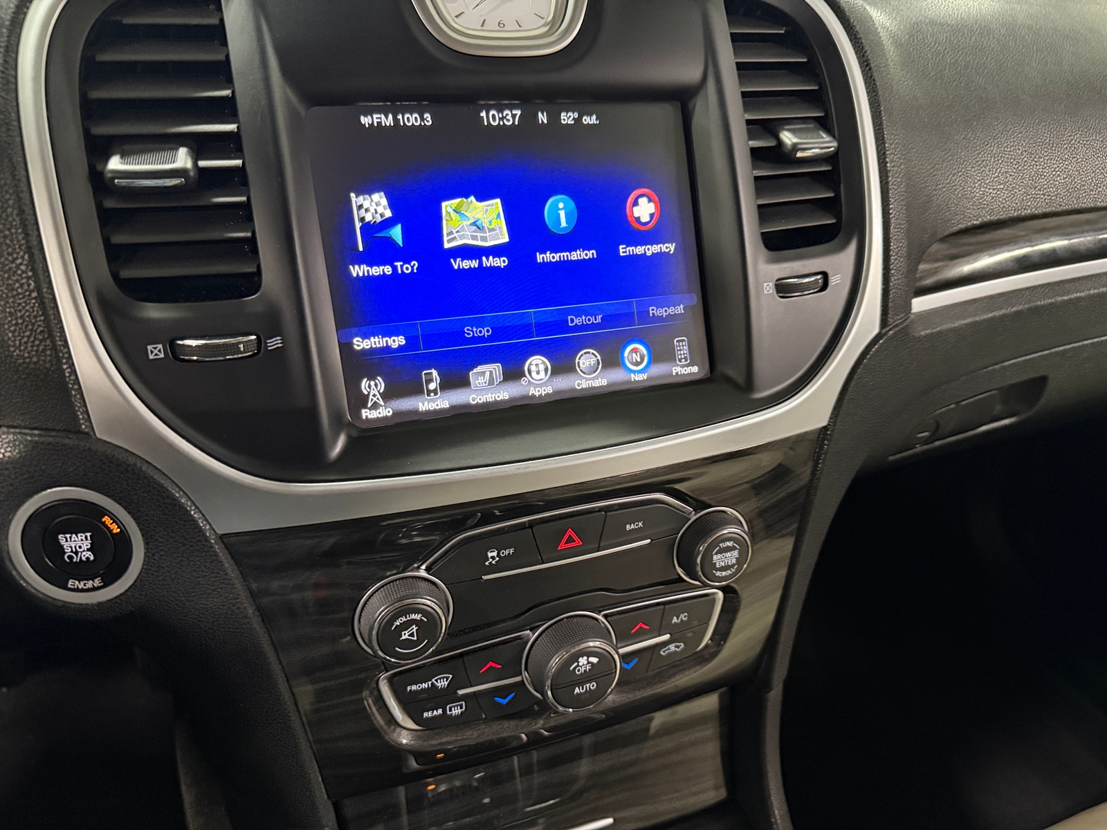 Thumbnail: 2016 Chrysler 300 - 3