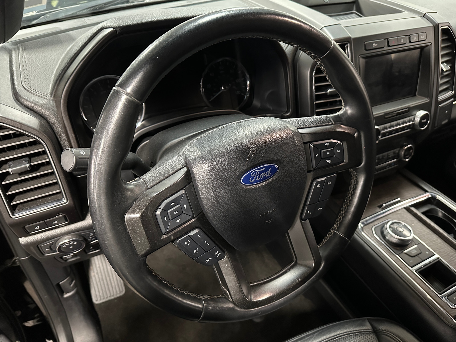 Thumbnail: 2020 Ford Expedition MAX - 4