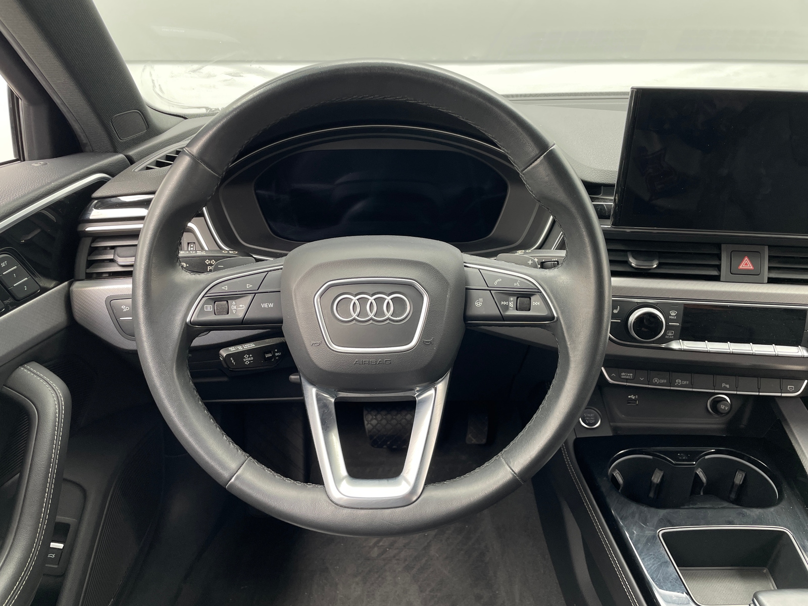 Thumbnail: 2023 Audi A4 - 4