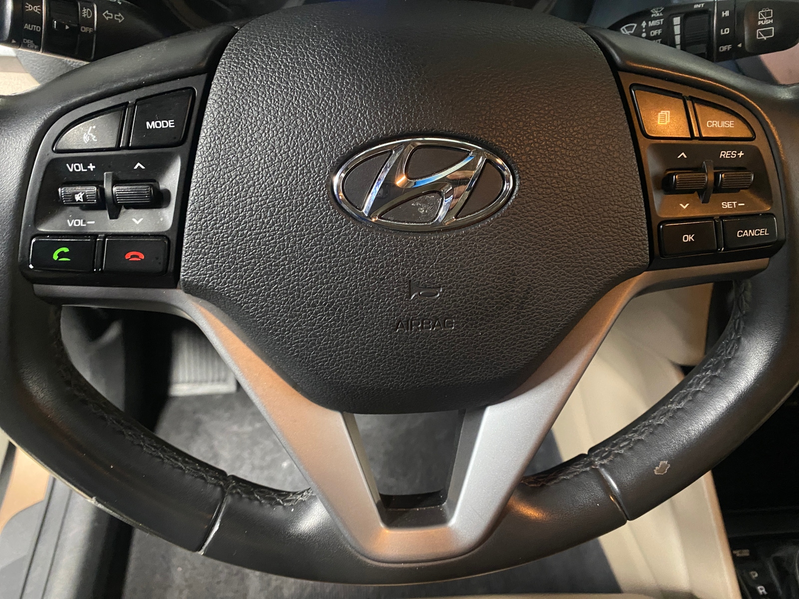 Thumbnail: 2017 Hyundai Tucson - 4