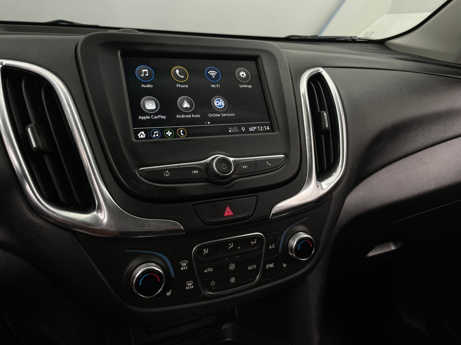 Thumbnail: 2019 Chevrolet Equinox - 4