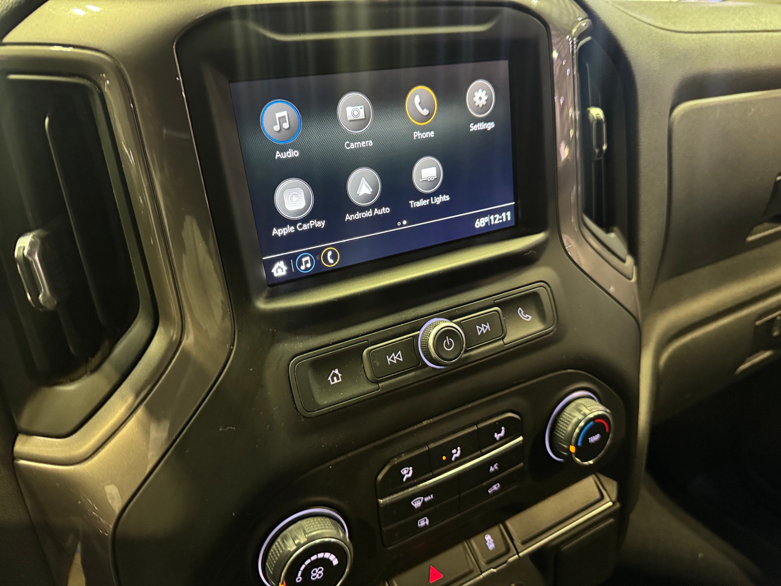 Thumbnail: 2019 Chevrolet Silverado 1500 - 4