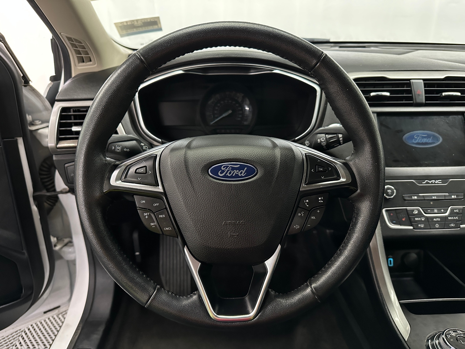 Thumbnail: 2020 Ford Fusion - 5