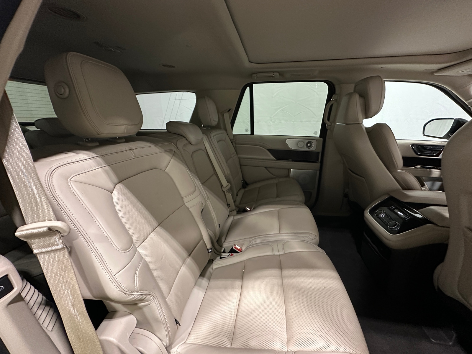 Thumbnail: 2018 Lincoln Navigator - 5