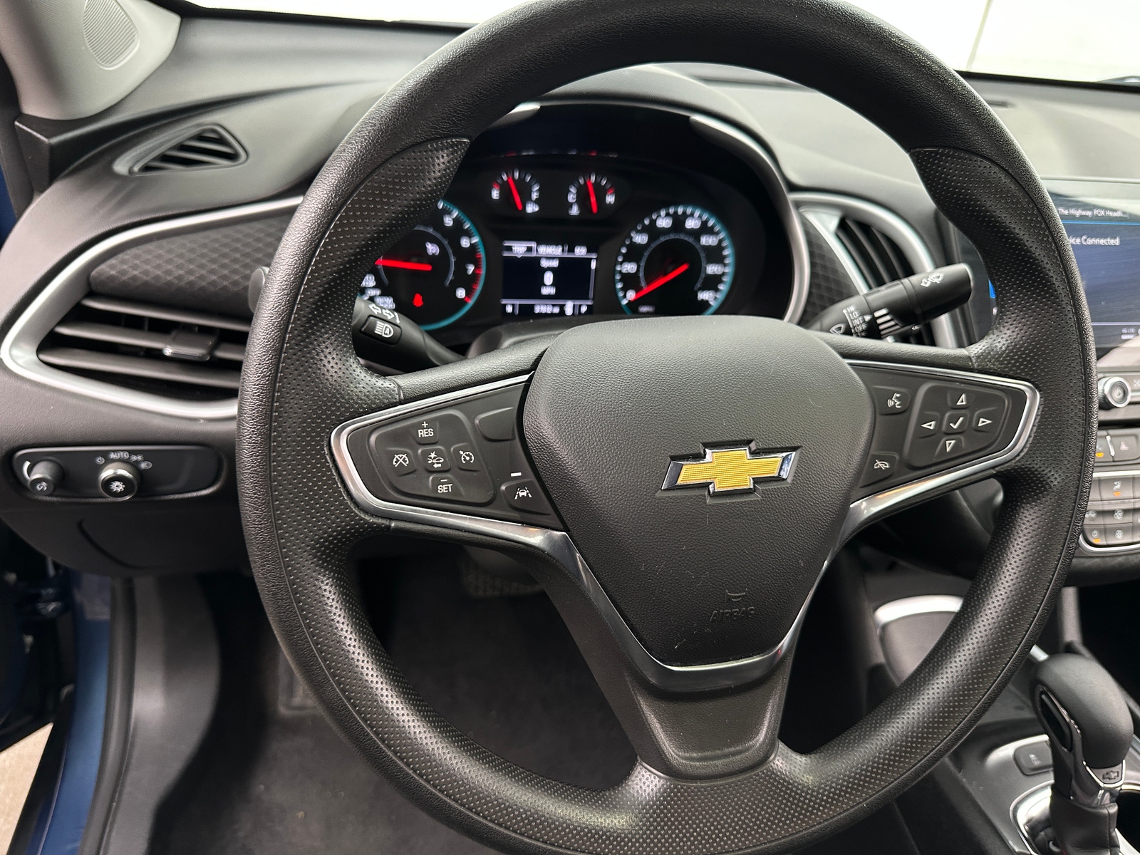 Thumbnail: 2025 Chevrolet Malibu - 5