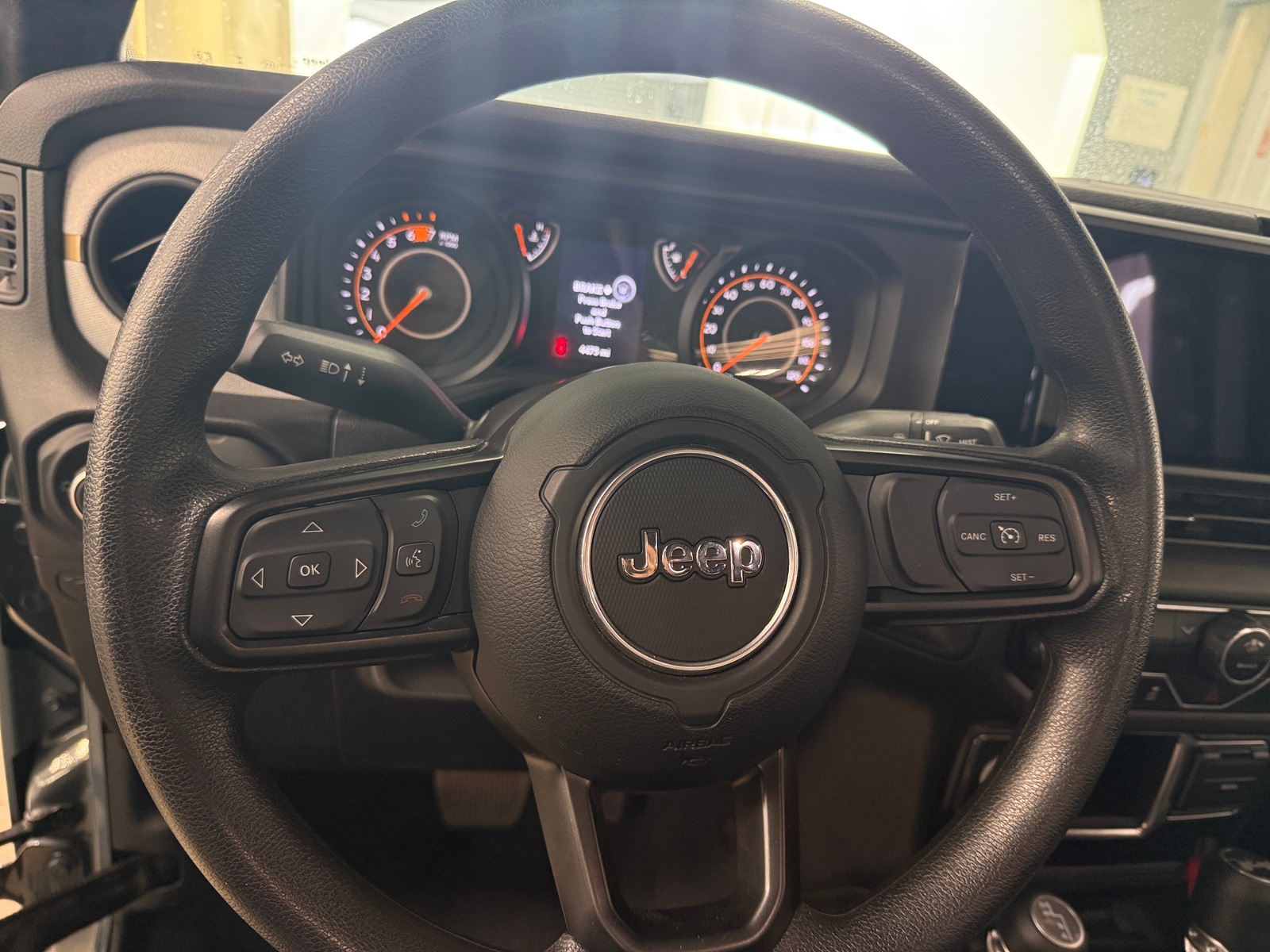 Thumbnail: 2024 Jeep Wrangler - 5