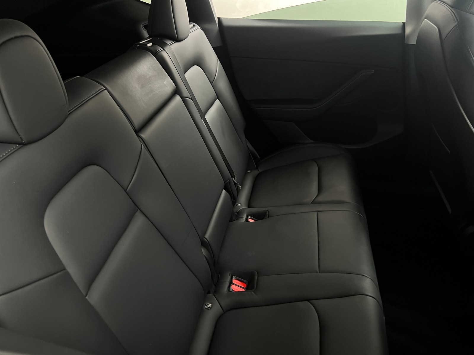 Thumbnail: 2022 Tesla Model Y - 5