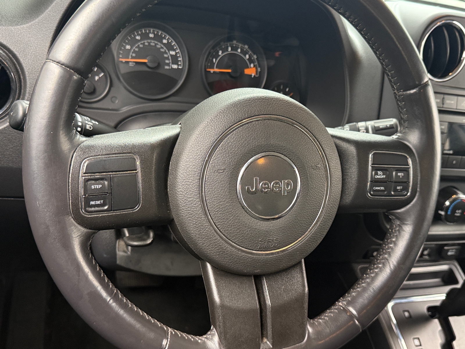 Thumbnail: 2017 Jeep Patriot - 5