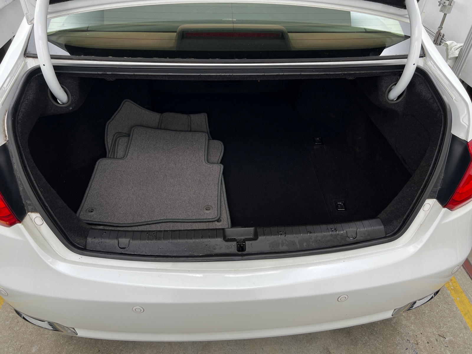 Thumbnail: 2014 Acura RLX - 6