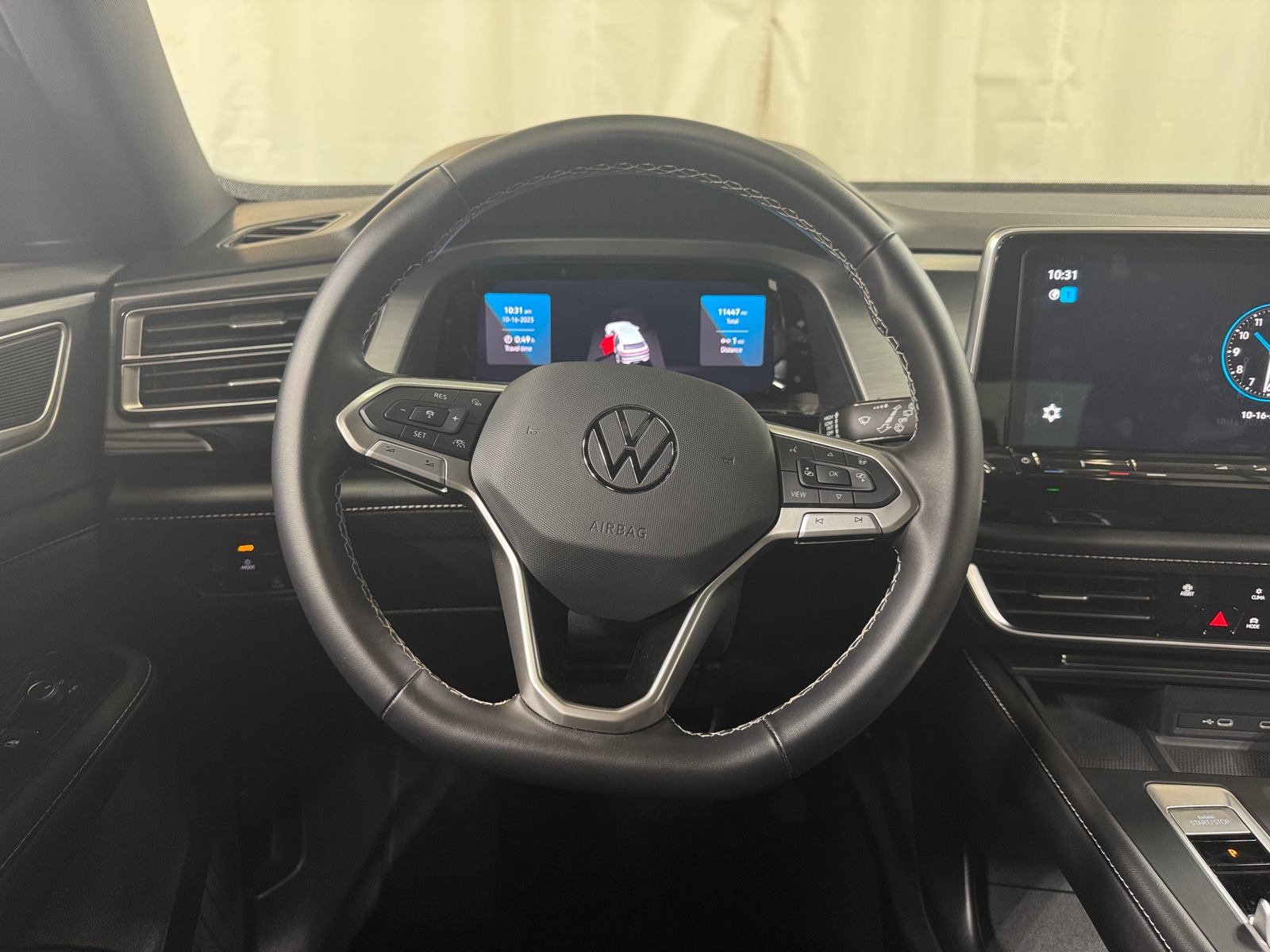 Thumbnail: 2024 Volkswagen Atlas - 4