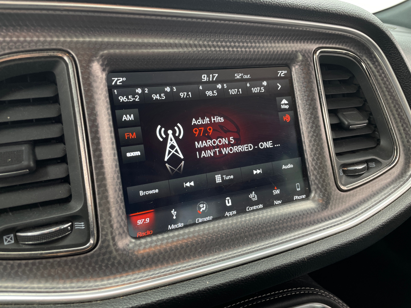 Thumbnail: 2019 Dodge Challenger - 2