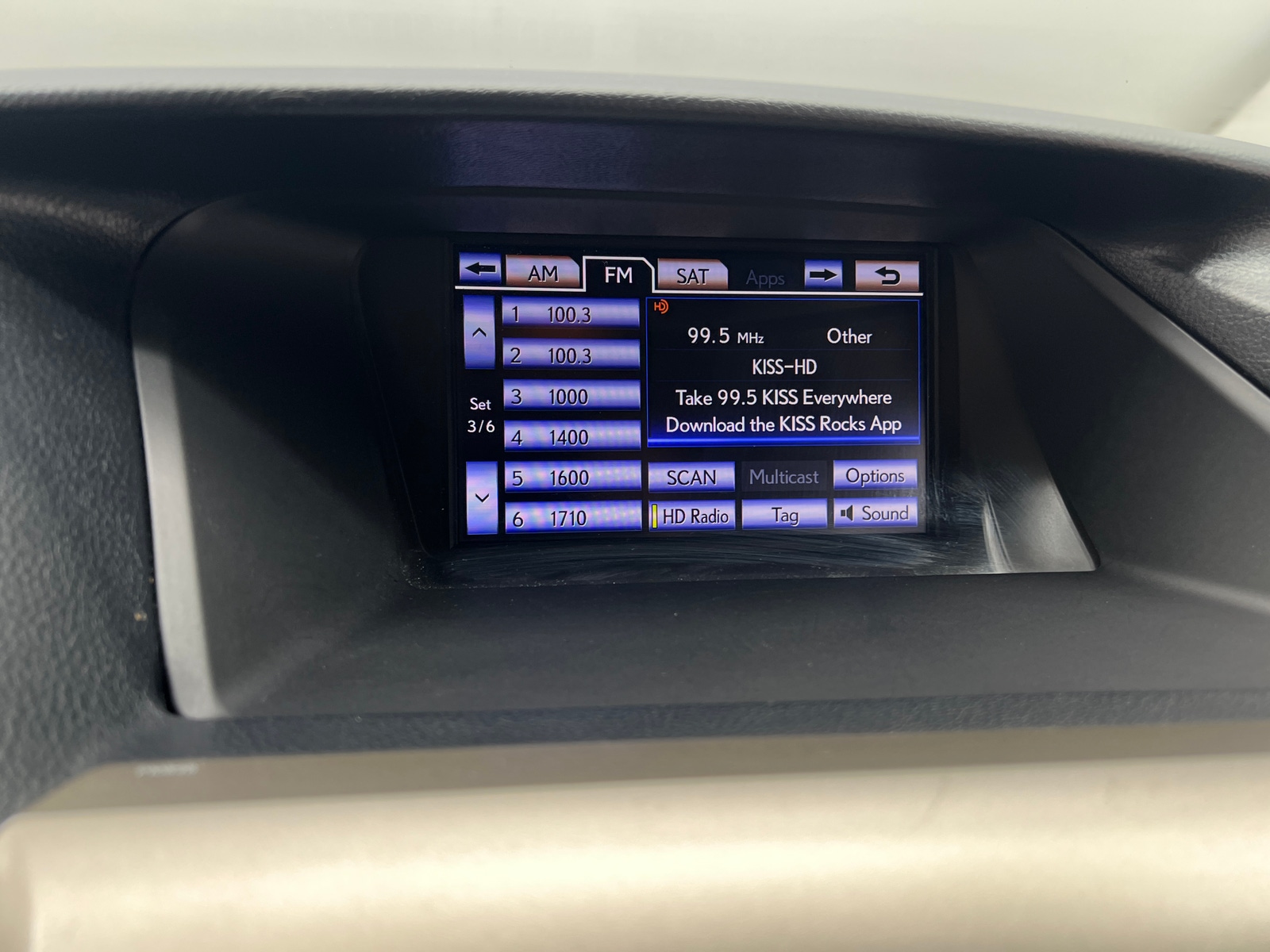 Thumbnail: 2015 Lexus RX - 4