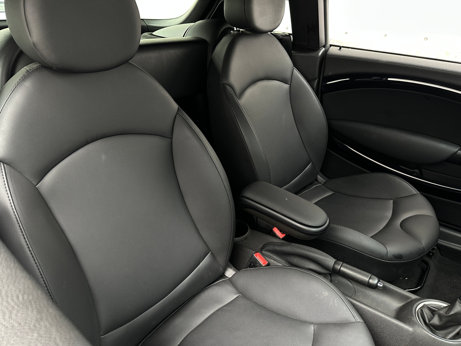 Thumbnail: 2014 MINI Cooper Coupe - 2