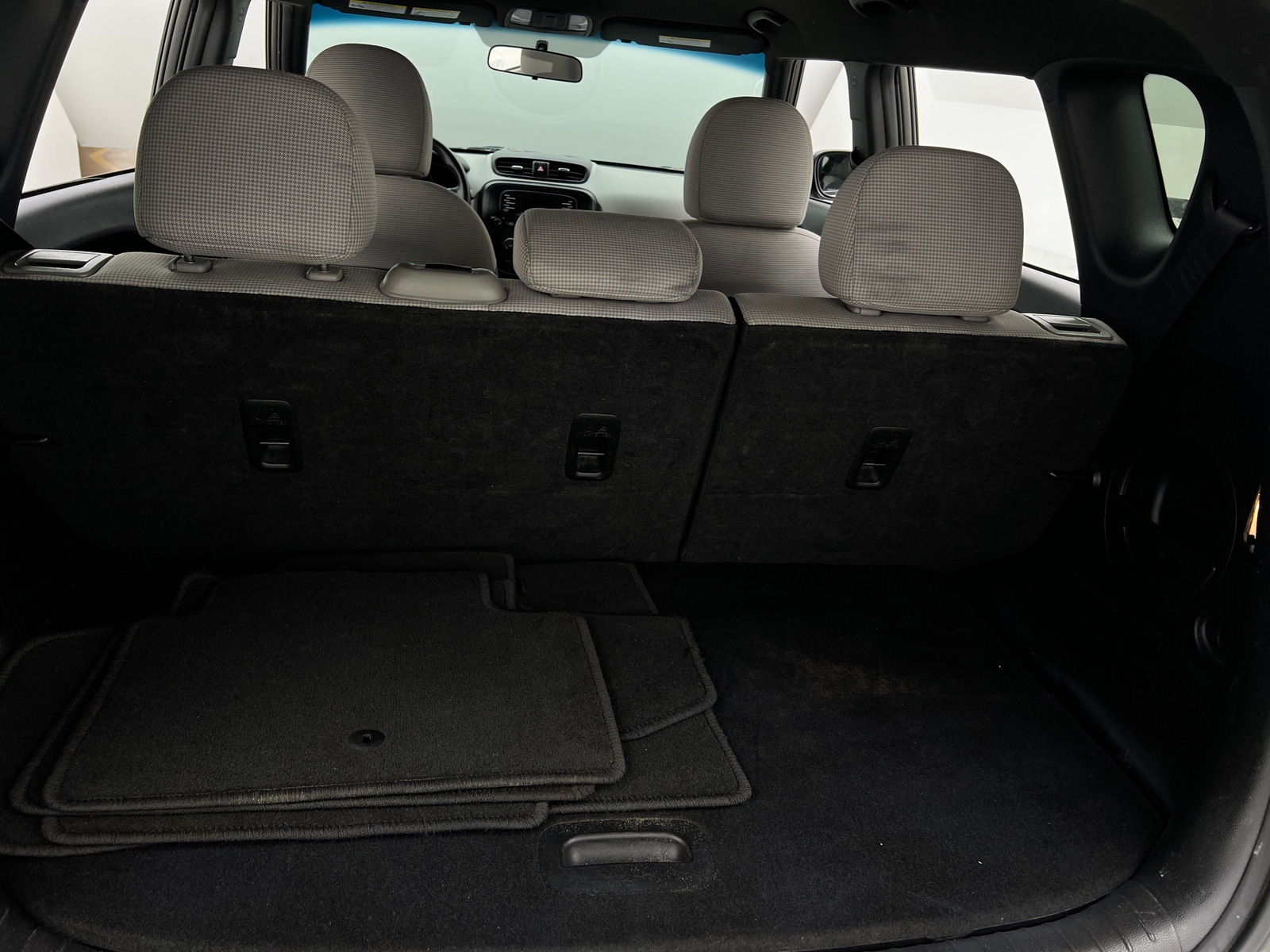 Thumbnail: 2016 Kia Soul - 7