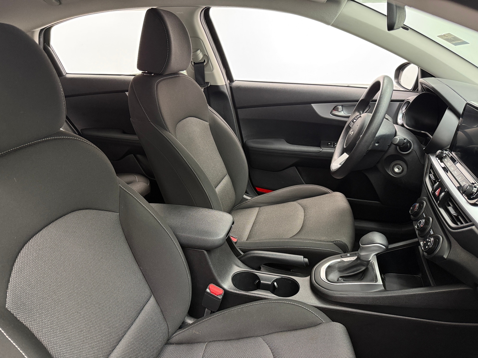 Thumbnail: 2023 Kia Forte - 2