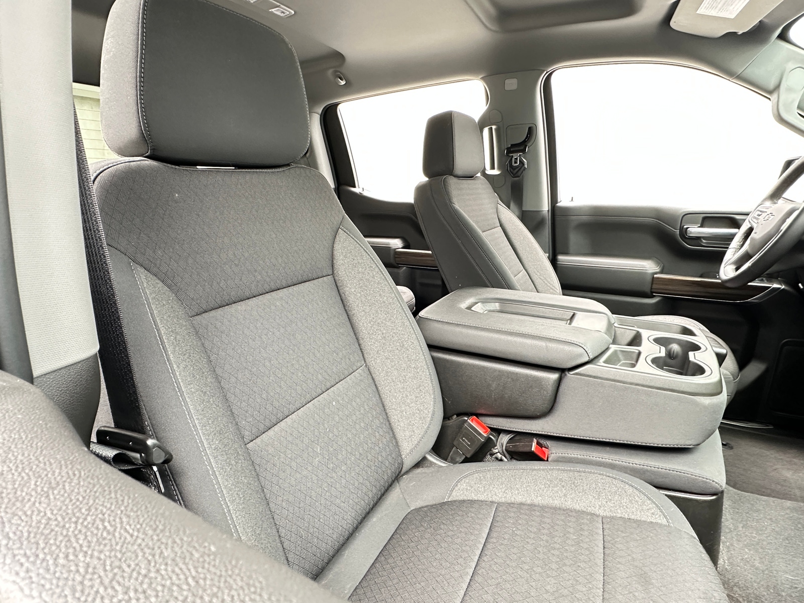 Thumbnail: 2021 Chevrolet Silverado 1500 - 2