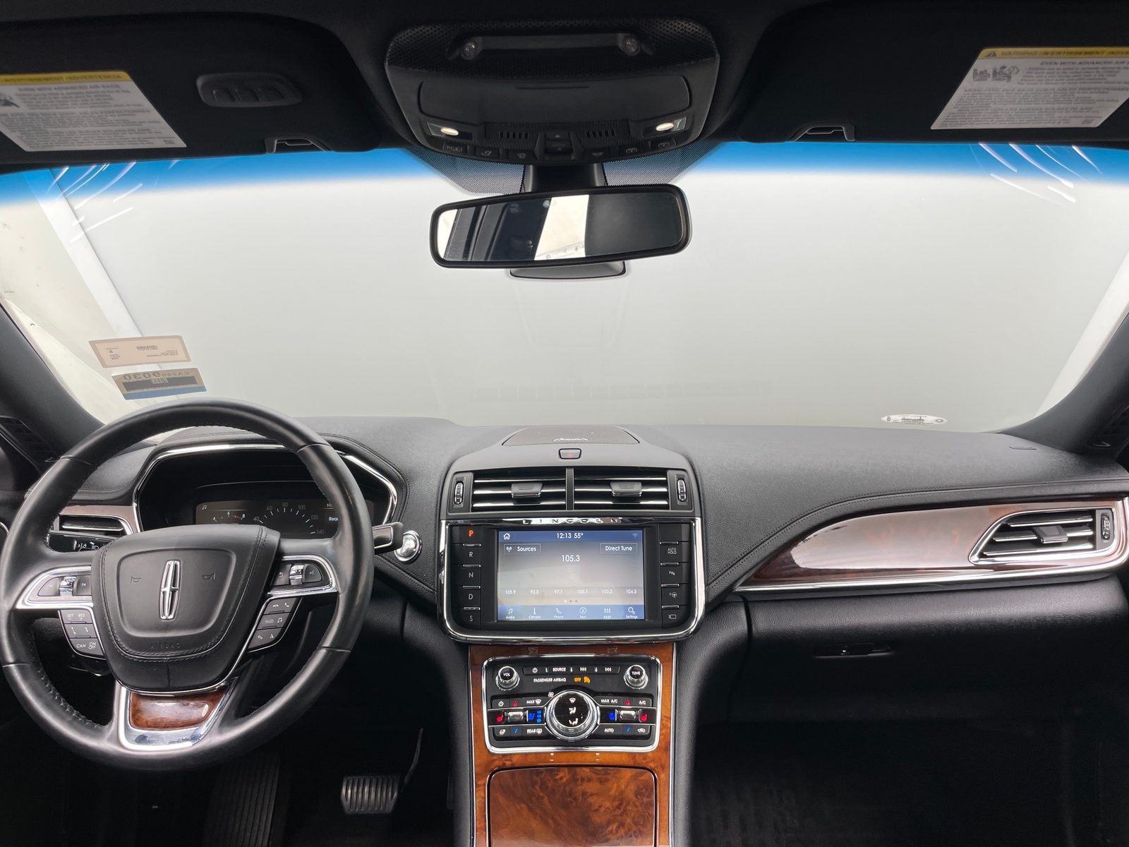 Thumbnail: 2020 Lincoln Continental - 2