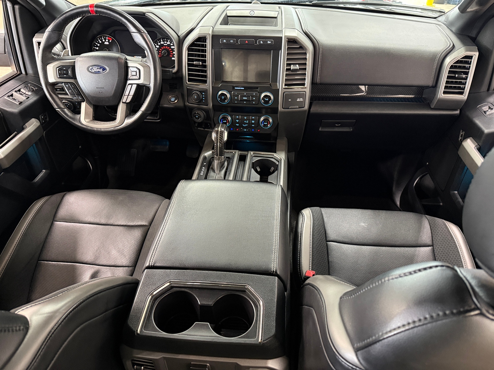 Thumbnail: 2020 Ford Econoline - 3