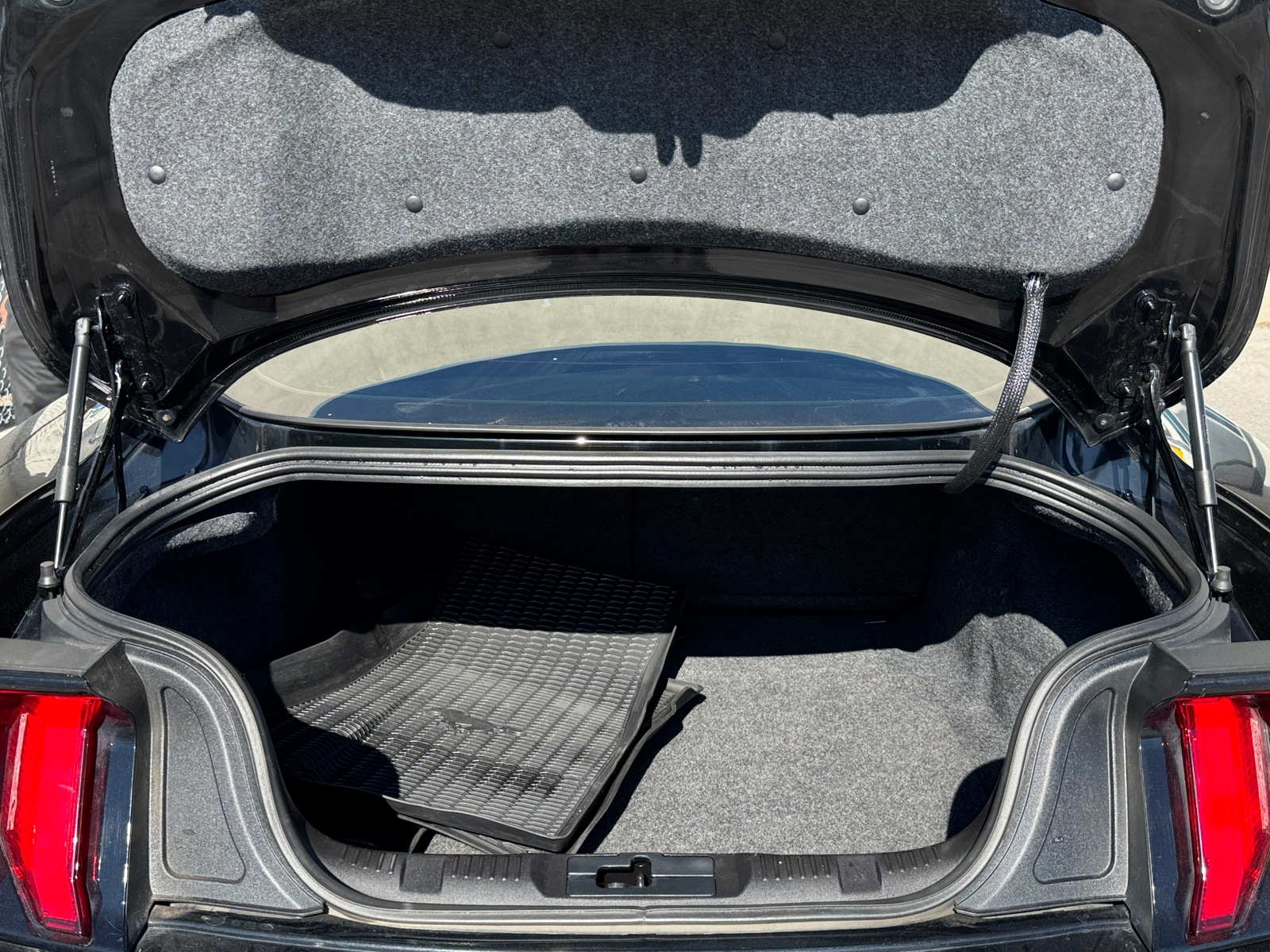 Thumbnail: 2020 Ford Mustang - 5